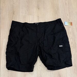 NWT Ocean Coast 52 Men's Black Cargo Shorts